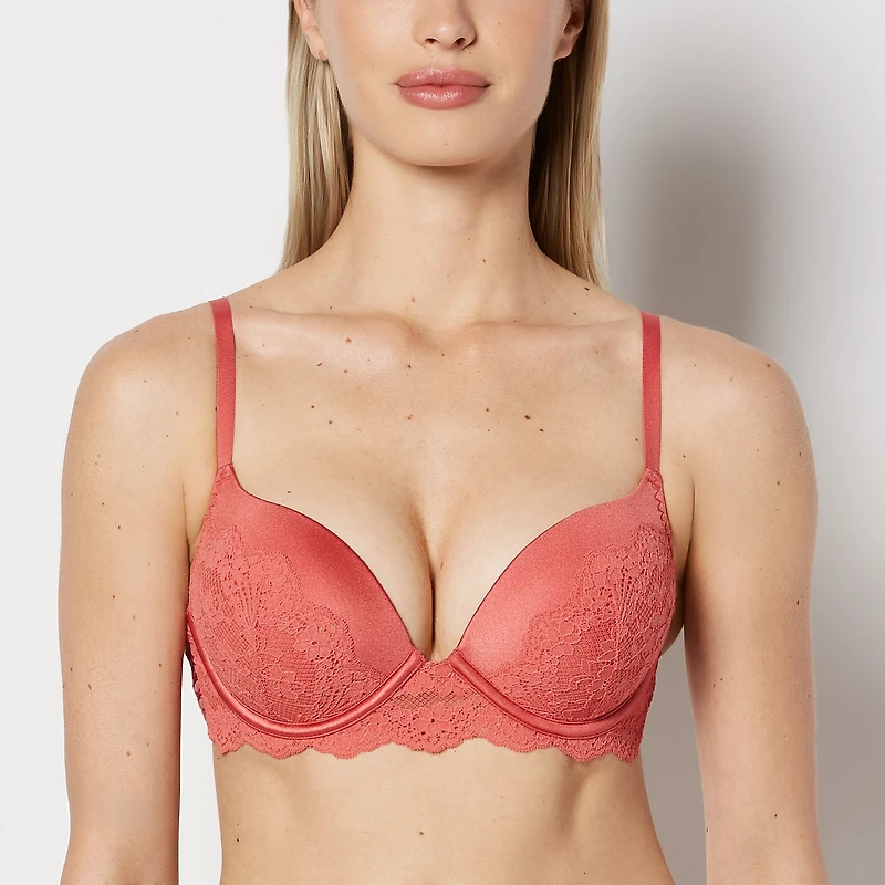 La Senza | Up 2 Cup Plunge Bra with Timeless Lace Detail