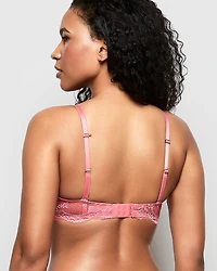 Soutien-gorge pigeonnant avec côté en dentelle rose romantique