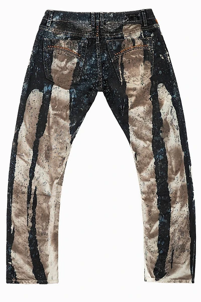 CLASSIC 5 POCKET STRAIGHT LEG JEAN CARBON WASH WITH CRYSTALS & STUDS