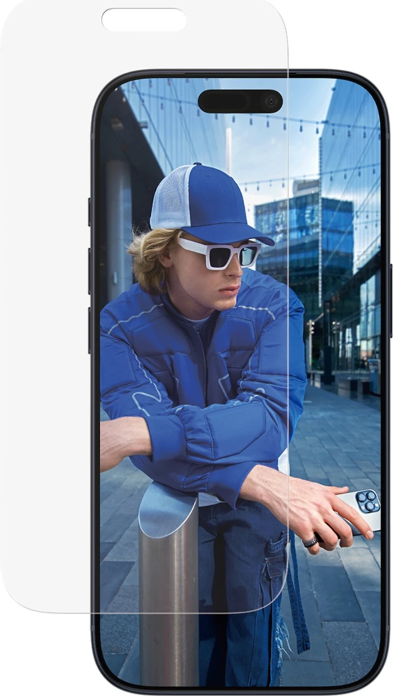 PanzerGlass ClassicFit Screen Protector iPhone 17 Pro w/Fastfit in-a-box - Clear