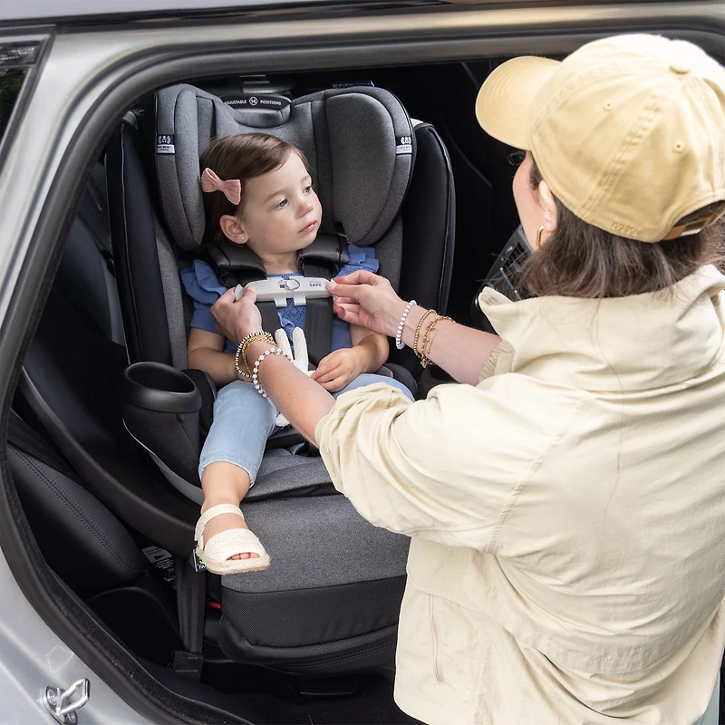 Gold Revolve360 Extend All-in-One Rotational Car Seat with SensorSafe - Moonstone Gray