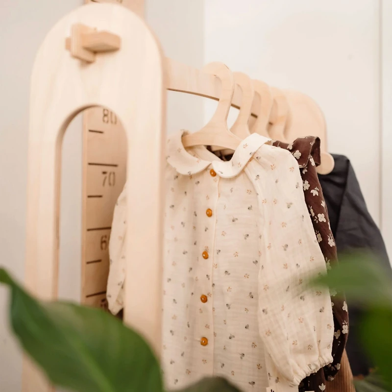 Porte-Vêtements en Bois