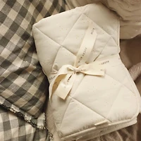 Stay&Play Mat-Wild Chamomile