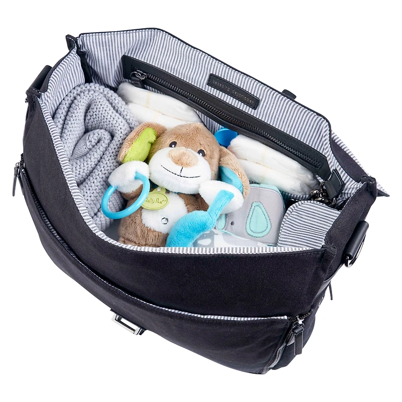 Daytripper Meta Diapers Backpack - Black