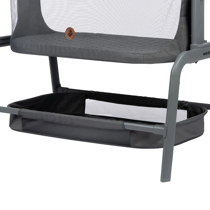 Iora Maxi-Cosi Bedside Bassinet - Classic Graphite