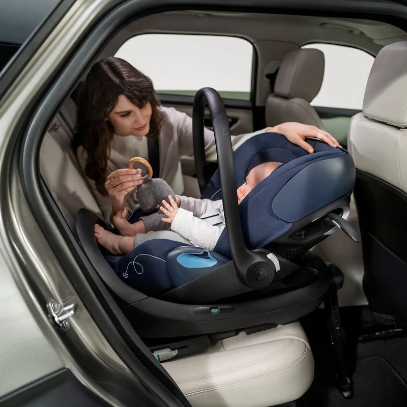 Cloud G Lux Comfort Extend Infant Car Seat 4-35lb