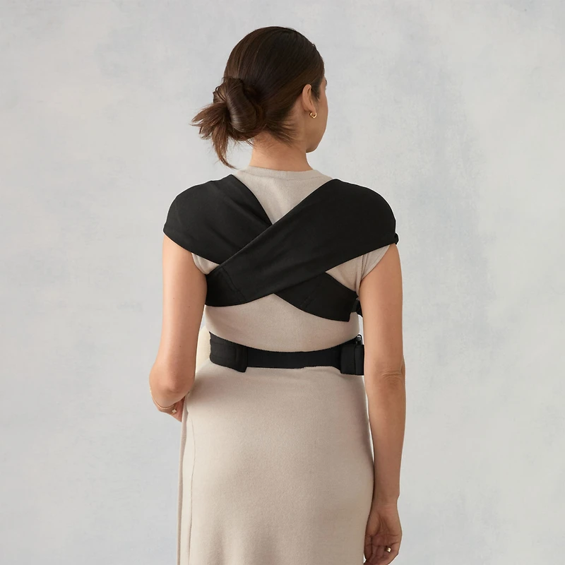Embrace Cozy Newborn Carrier - Pure Black