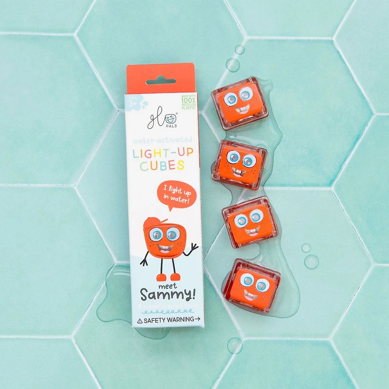 Light-Up Cubes for Bath - Sammy