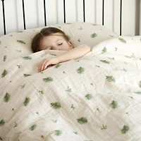Quilted Comforter & Pillowcase - Muslin Fern