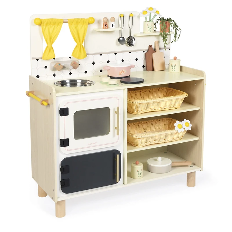 Shiny Grandma Large Wooden Kitchen