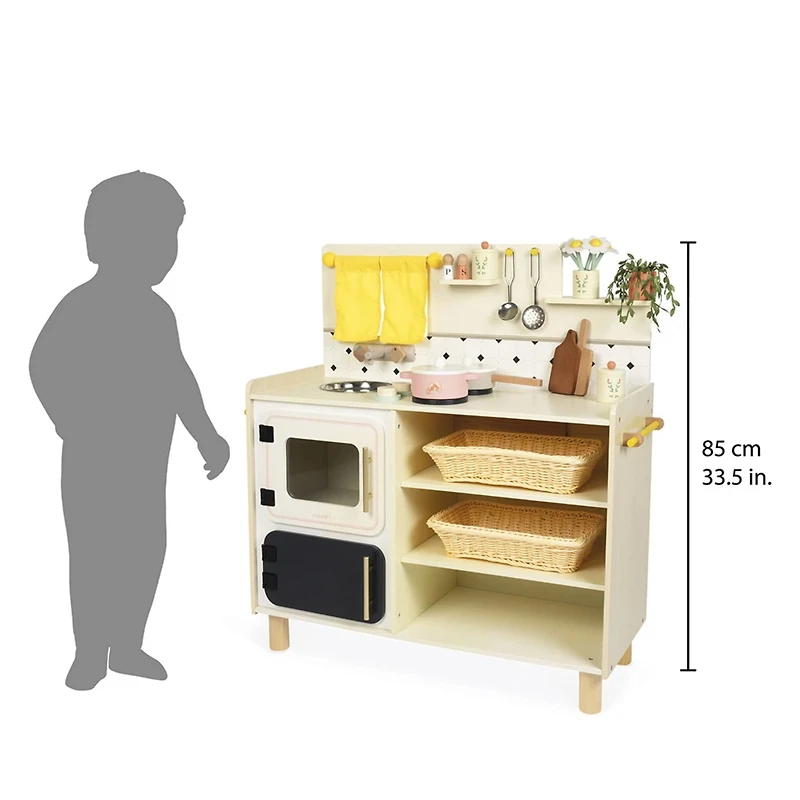 Shiny Grandma Large Wooden Kitchen