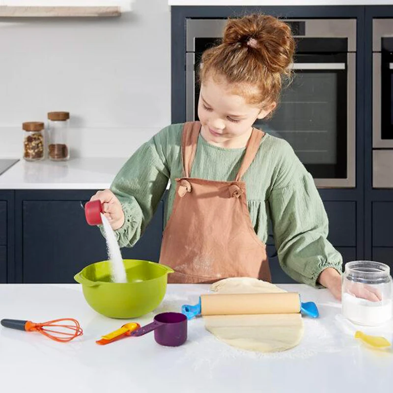 Bake Essential Baking Set