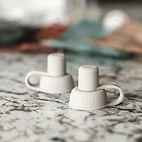 Becs anti-versements gris pour pochettes alimentaires (2)