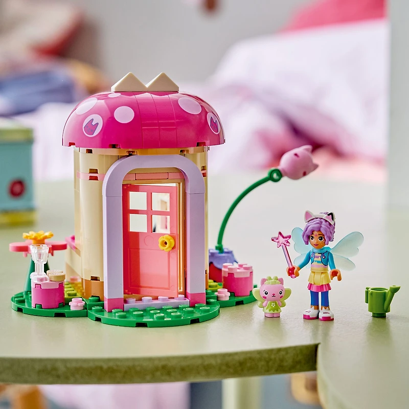 LEGO® Gabby et la maison magique La maison de jardin de Fée Minette