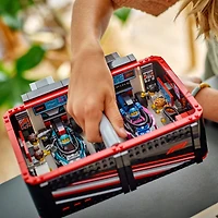 LEGO® City Le garage de F1® et les voitures Mercedes-AMG et Alpine