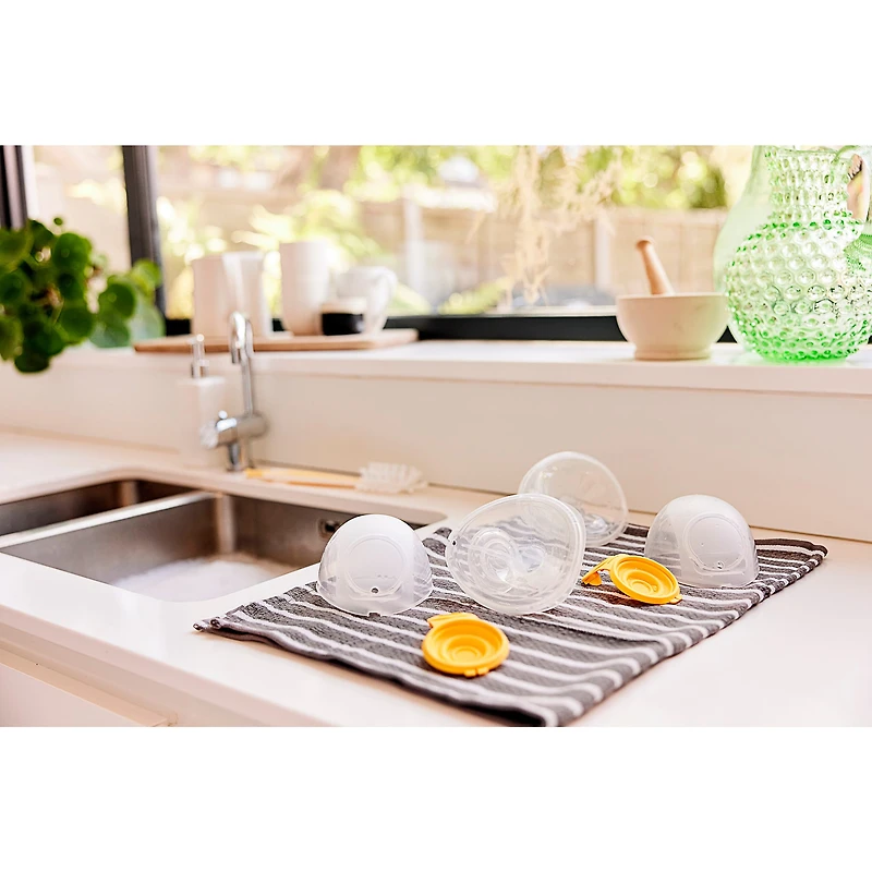 Freestyle® Hands-Free Breast Pump