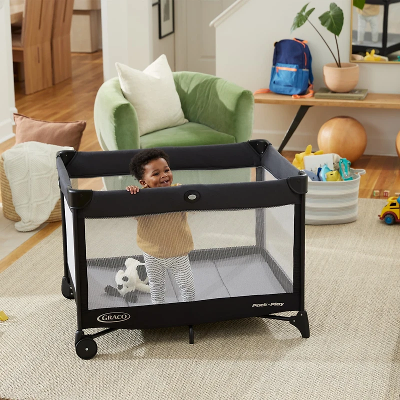 Playard On The Go Zip Reeves