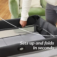 Playard On The Go Zip Reeves