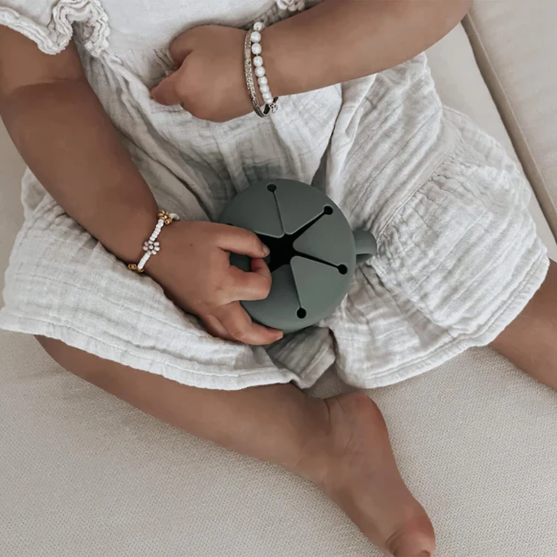Snack Cup Shifting Sand