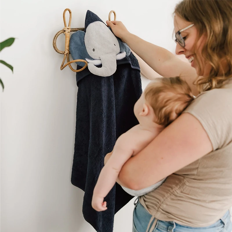 Elephant-hooded Towel