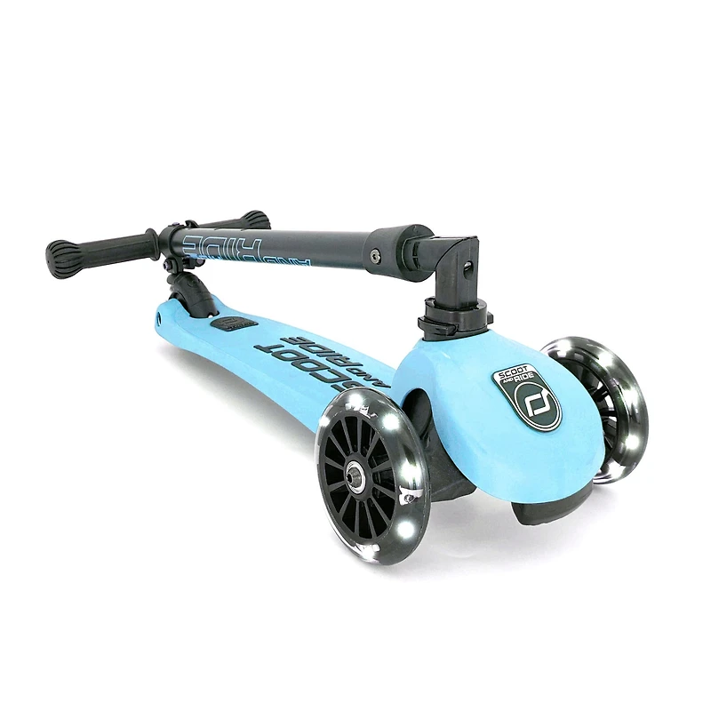 Highwaykick 3 Led Scooter - Blueberry