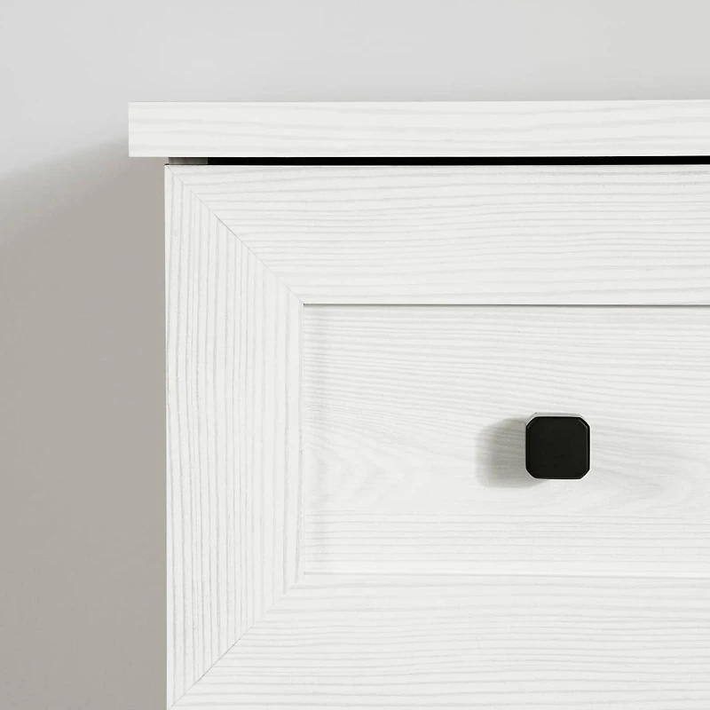 6-Drawers Dresser - Hazen White Pine
