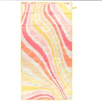 Quick Dry Towel- Retro Daisies
