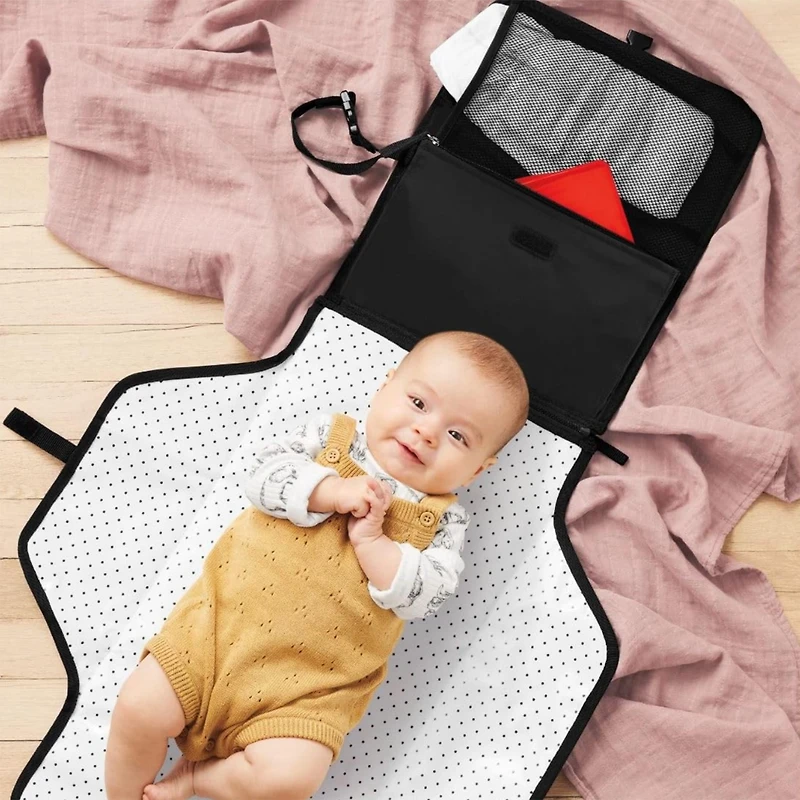 Pronto Signature Changing Station- Black