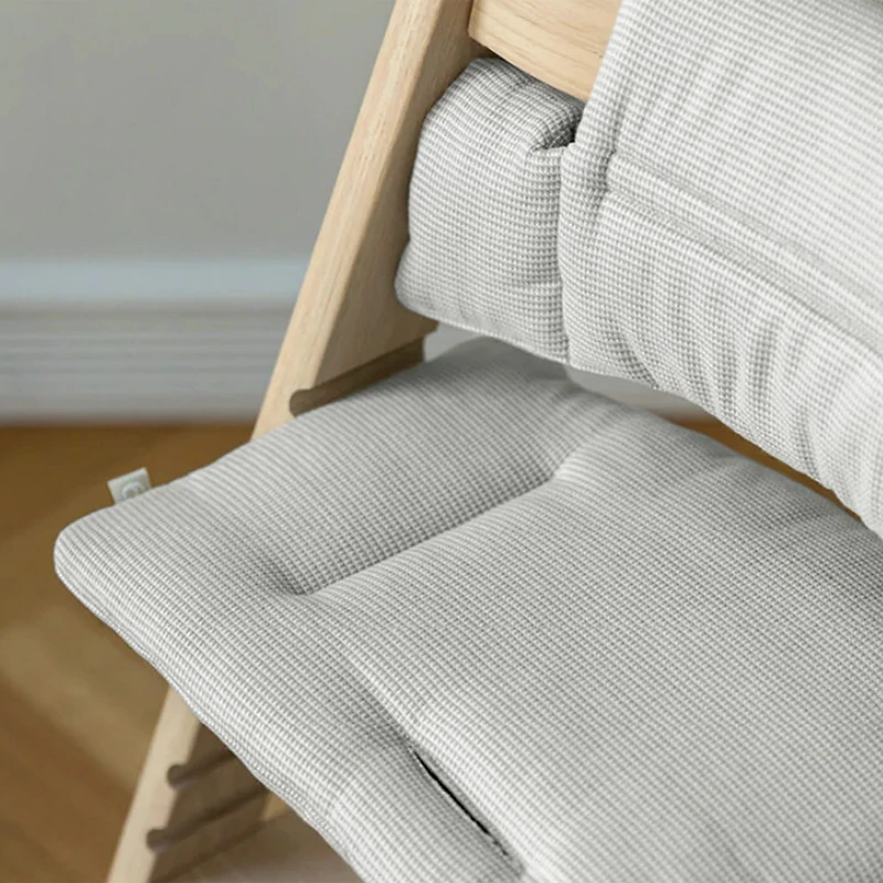Tripp Trapp® 2 Classic Cushion ​- Nordic Grey