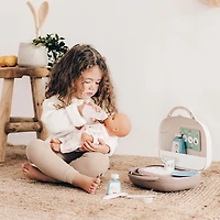 Baby Nurse - Vanity with accessories for Doll