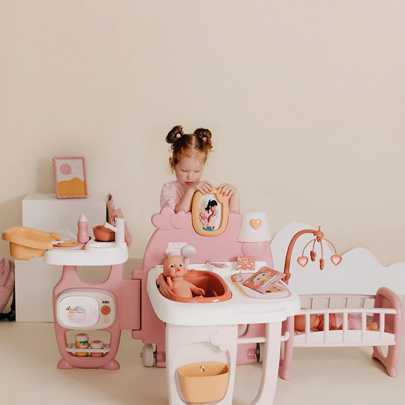 Large Doll's Play Center