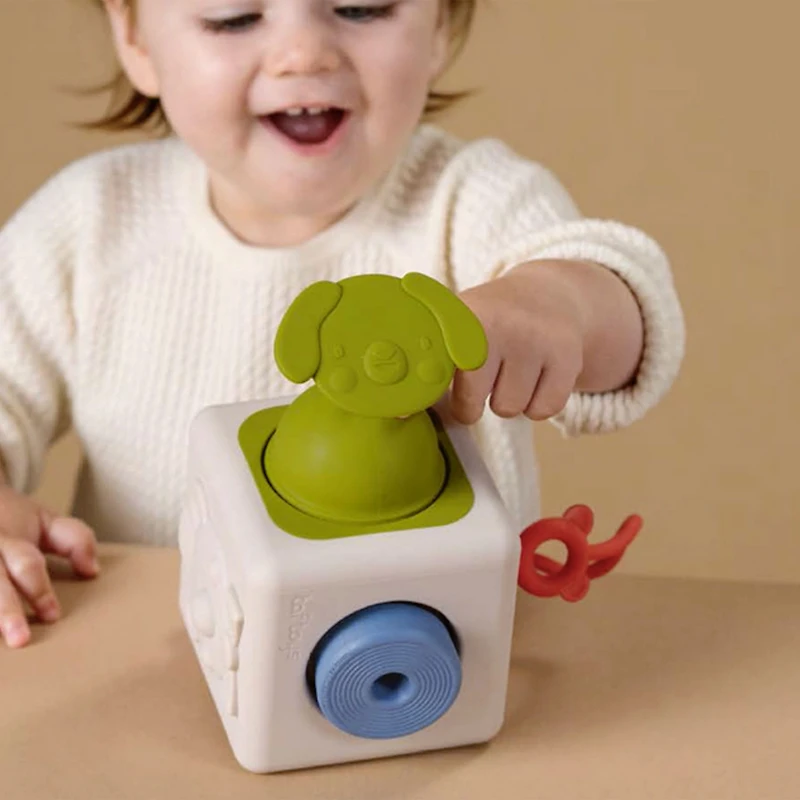 Cube En Silicone Peek & Play