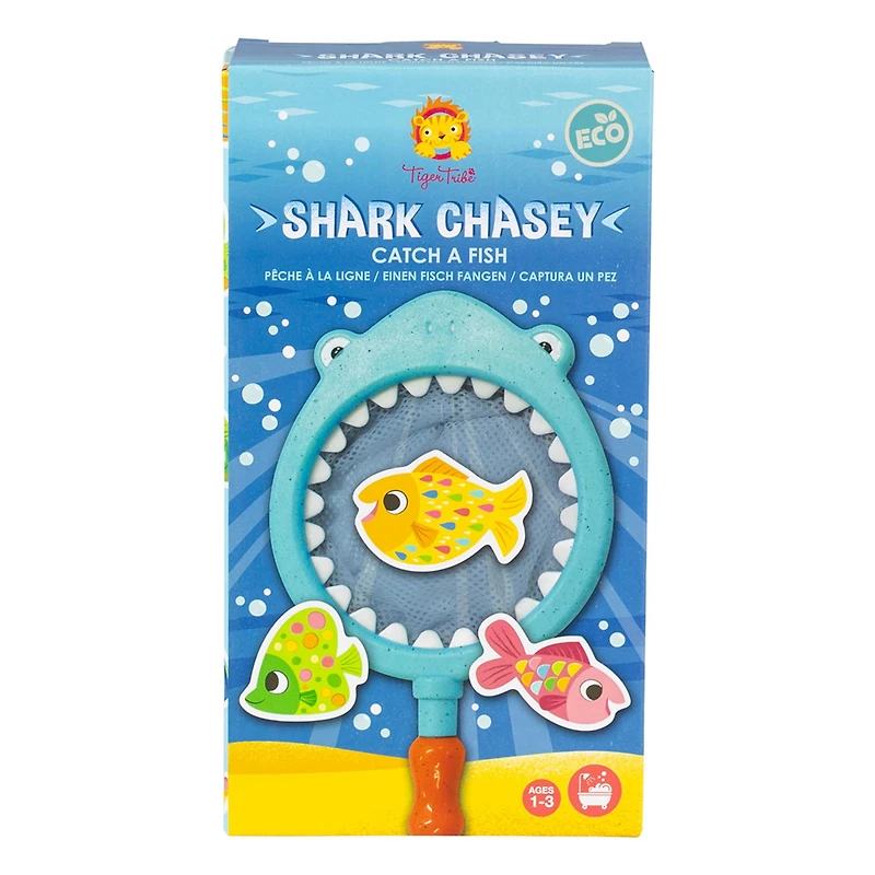 Requin Chasey Attrape Poisson