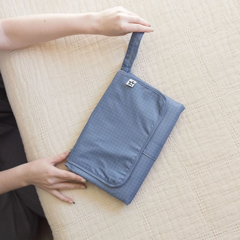 Portable Diaper Changing Pad - Grid
