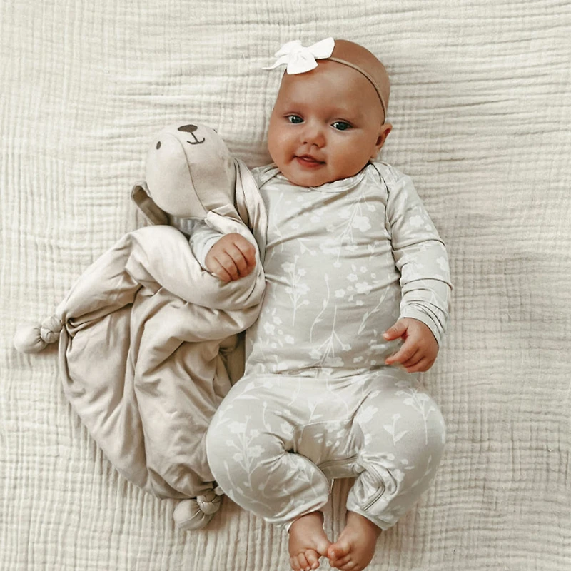 Bunny Lovey - Lucy