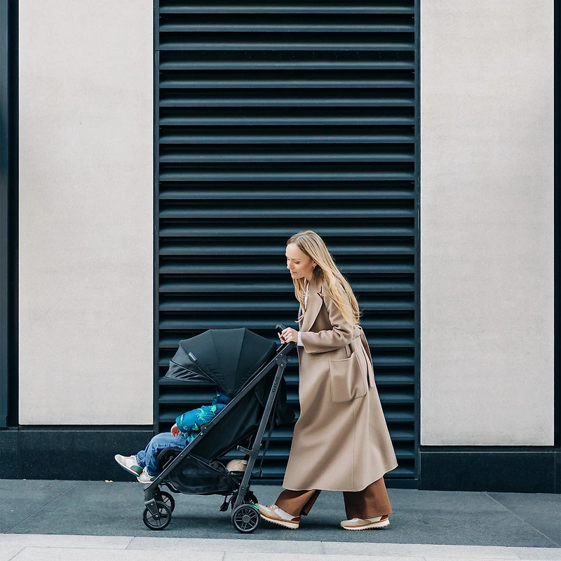 G-Luxe V2 Stroller - Jake