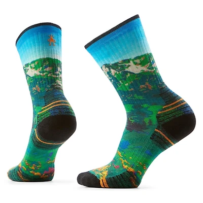 Women�s Hike Targeted Cushion Mountain Lake Print Crew Socks Capri