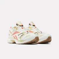 RBK Premier Road Plus VI x Angel Le White