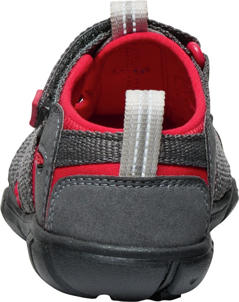 C Seacamp II CNX Magnet Red Carpet