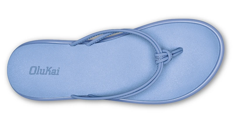 Aka Cloud Blue /