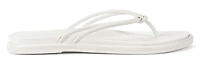 Aka White /