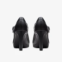 Ambyr Shine Leather Black