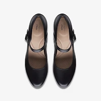 Ambyr Shine Leather Black
