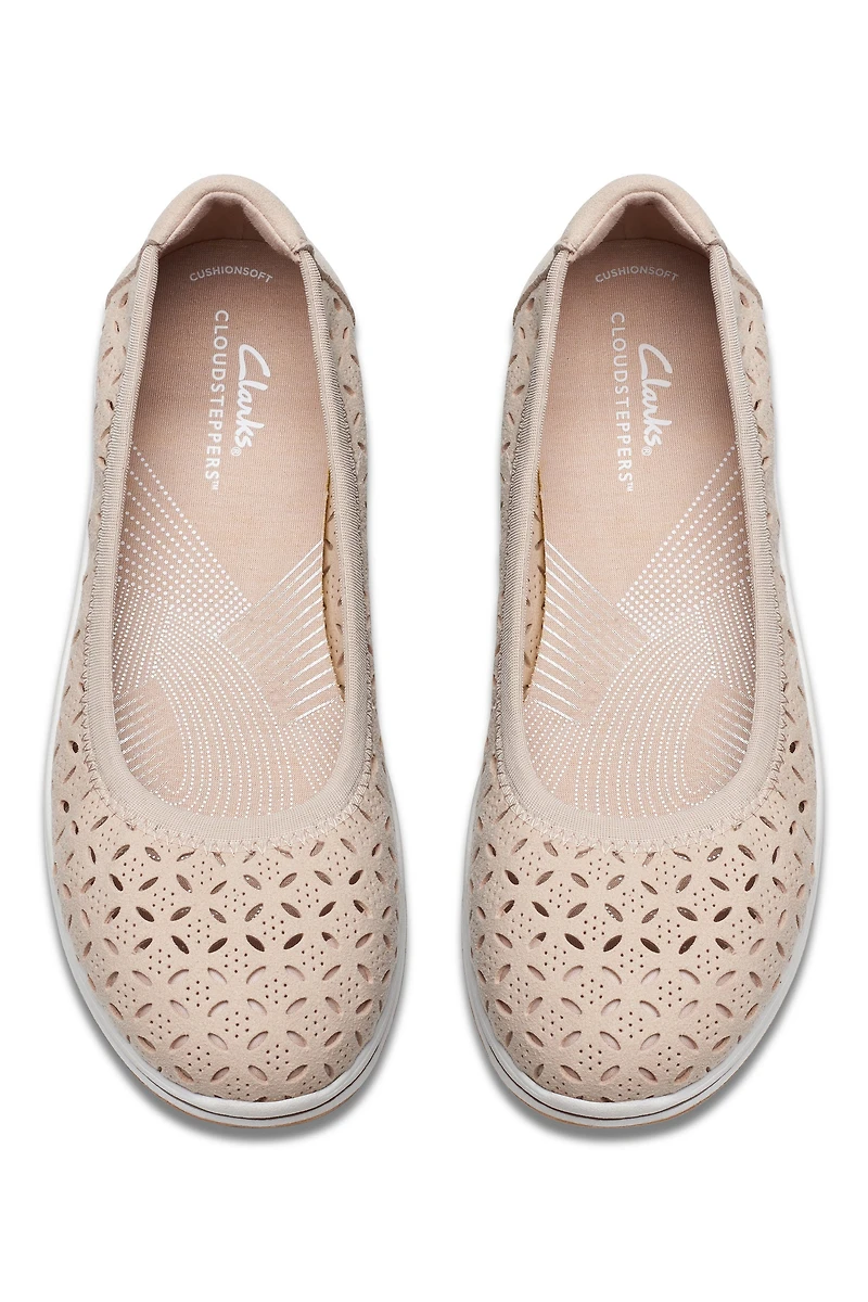 Breeze Roam Light Sand