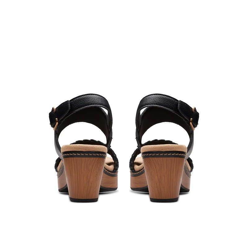 Seannah Step Black