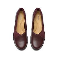 Suttyn Walk Leather Wine
