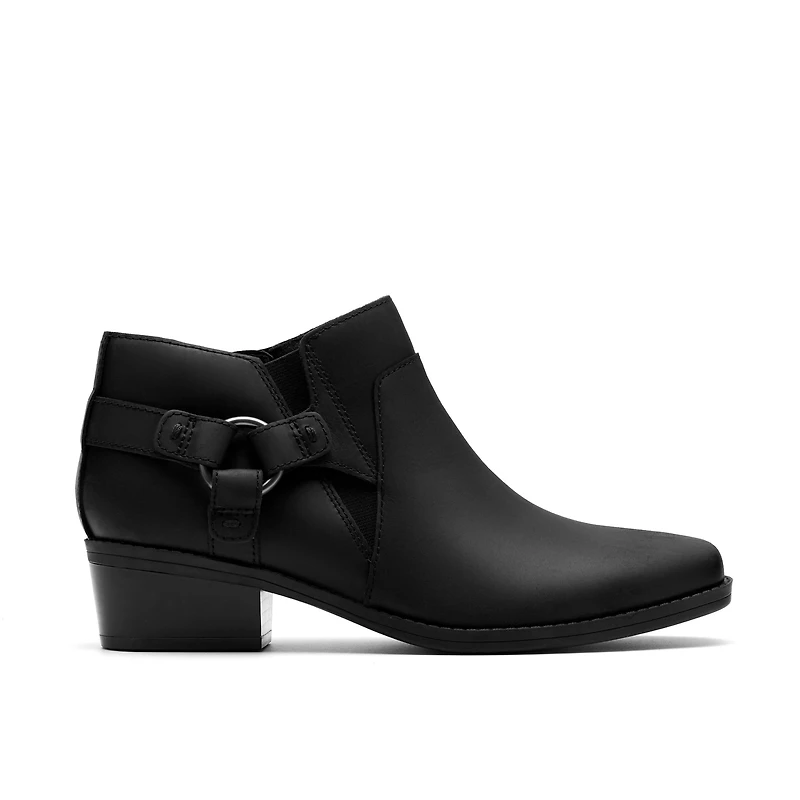 Danyelle Gema Black Oily