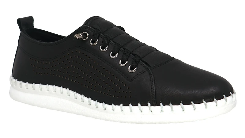 Leora 01 Black