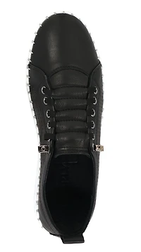 Leora 01 Black