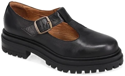 Lucia Black